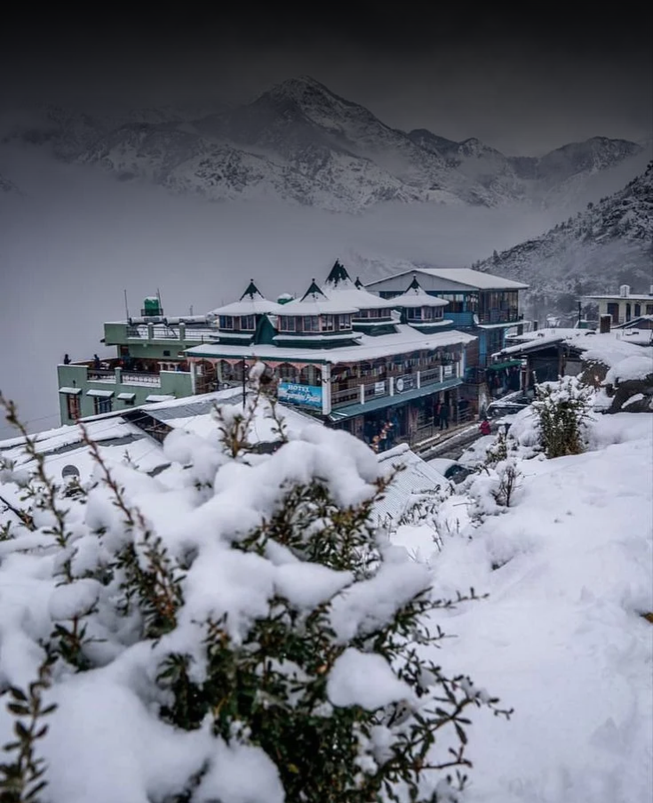 Kedarkantha Trek